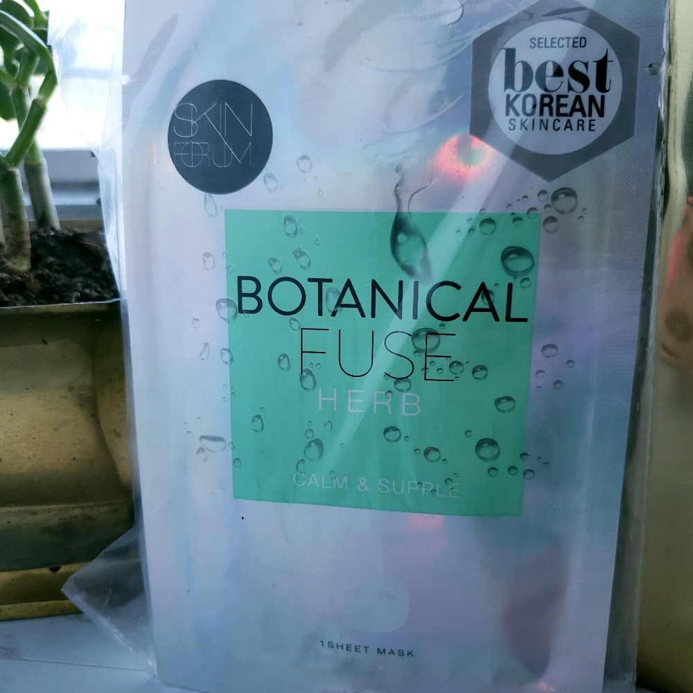 NWT Skin Forum Botanical Fuse Sheet Mask Bundle